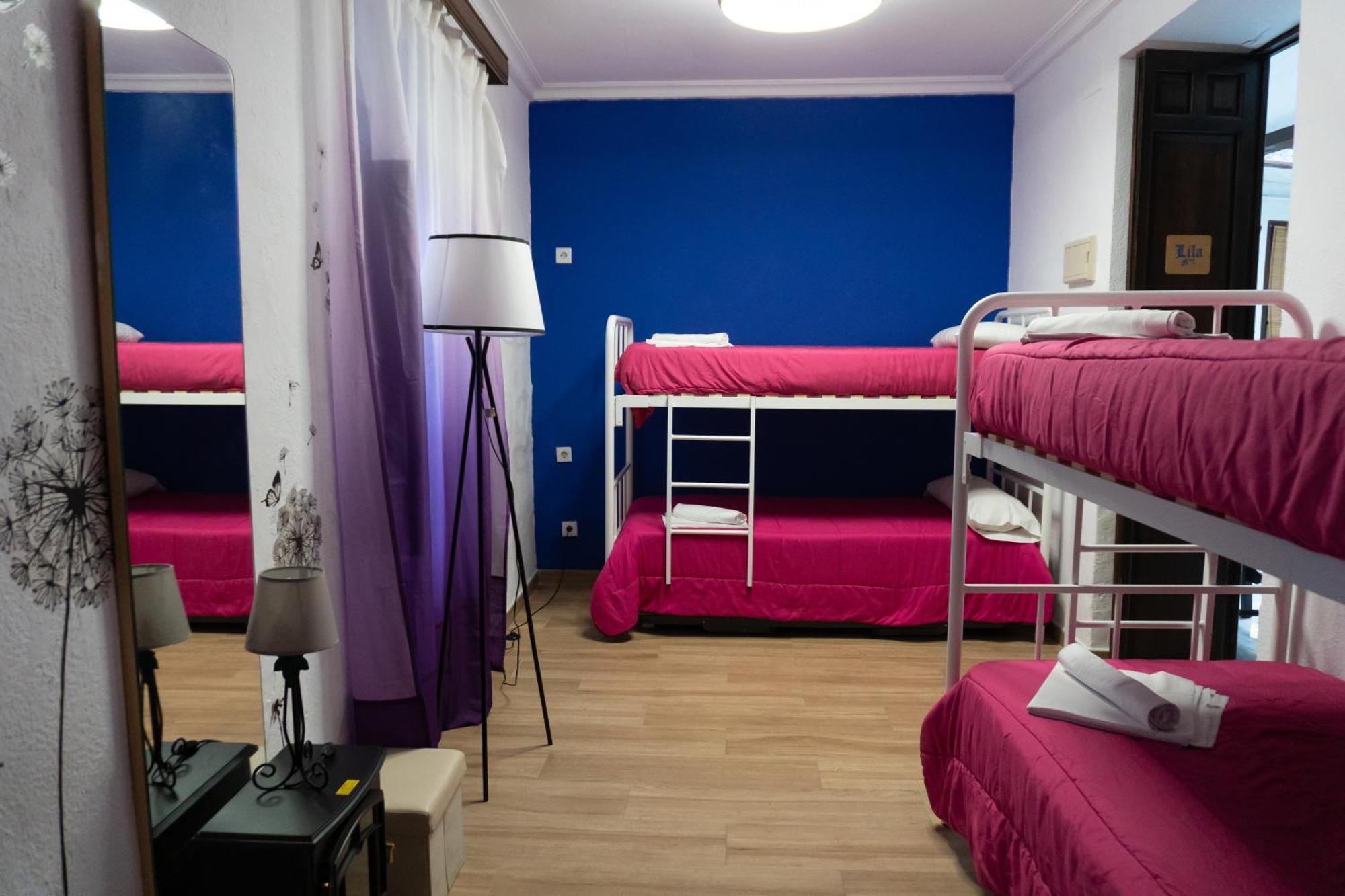 Bed and breakfast Backpacker Al-katre *